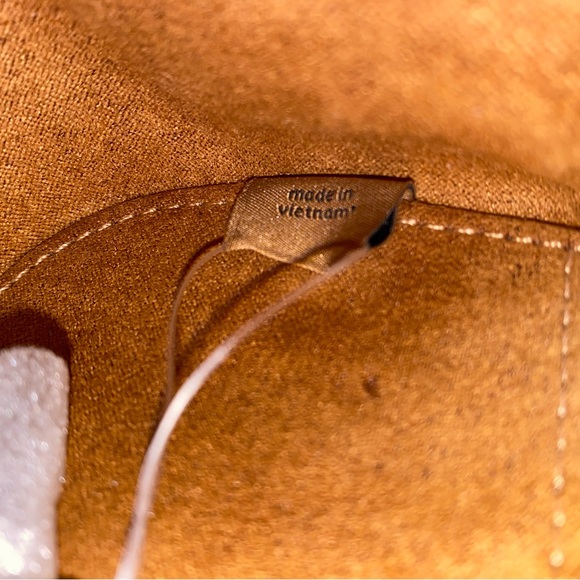 Coach Morgan Card Case On A Chain New with tags and original packaging - Picture 10 of 16